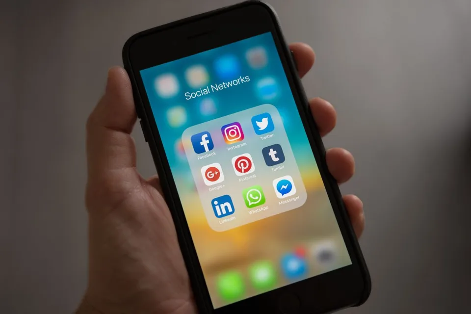 Mobile app development service photograph
